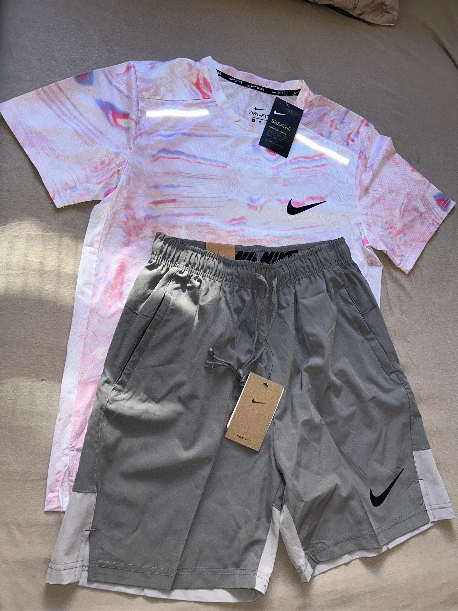 Ensmenle Running Nike